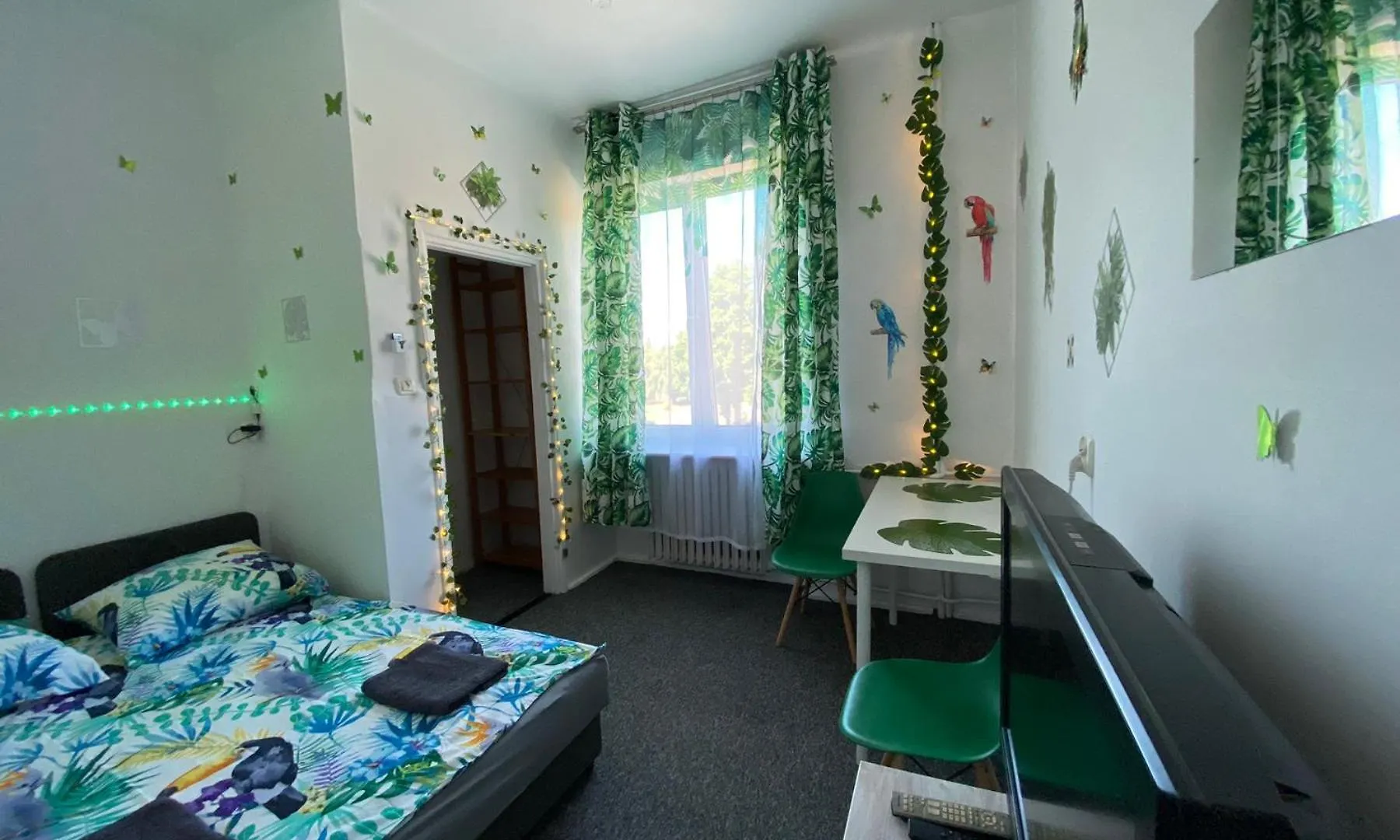 Jungle Rooms Гданьск