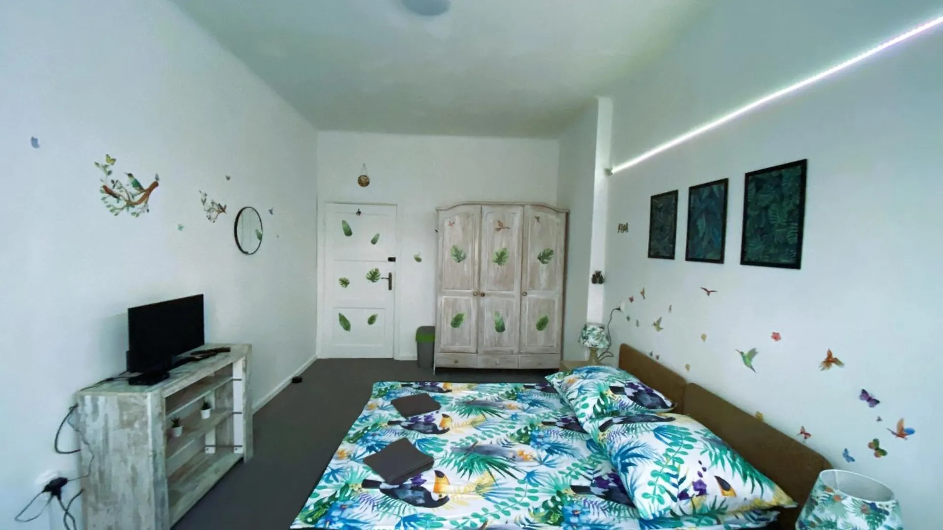 Jungle Rooms Gdansk 0*,  Poland